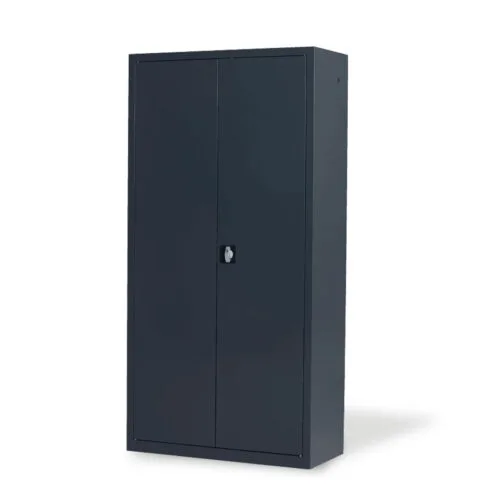 SBM magazijnkast zwart met gesloten deuren