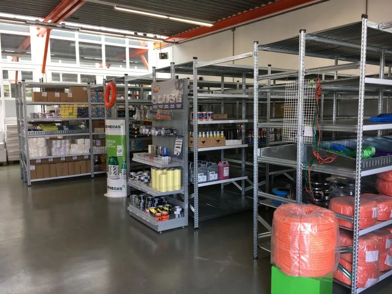 legbordstelling bij ship2supply met producten