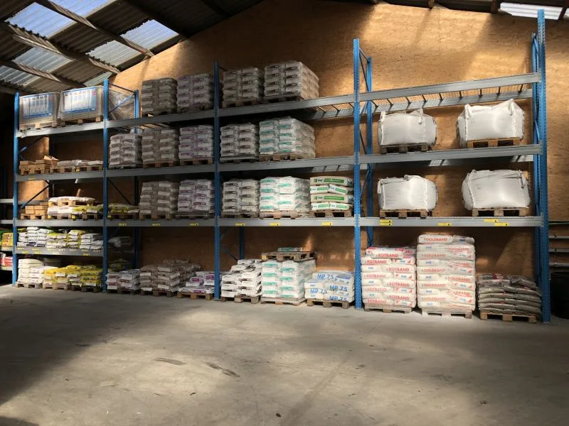 Palletstelling stow met pallets vol met zakken.