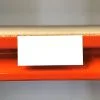 magneet etiket op een grootvakstelling ligger