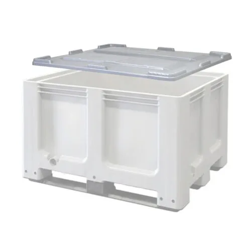 deksel ten behoeve van een palletbox zwevend boven een palletbox