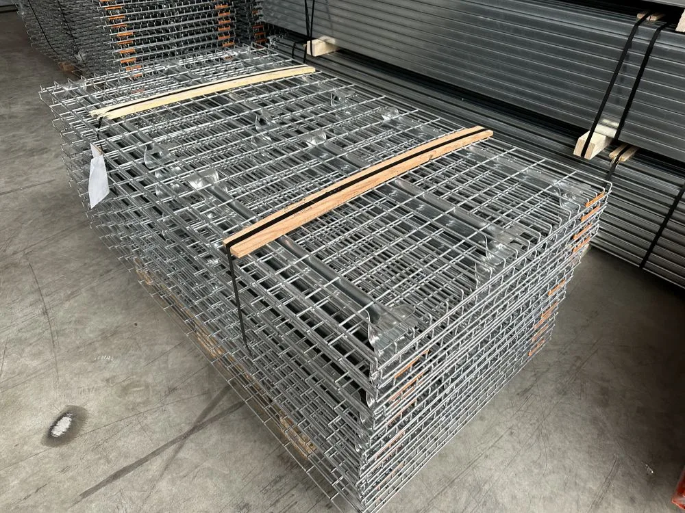 draadroosters op een pallet