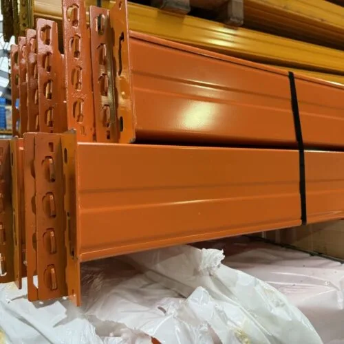 Oranje palletstelling liggers van het merk Stow