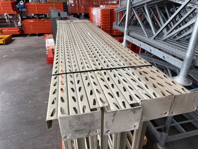 Palletstelling Overtoom 300x90 diep / liggers 270 / lengte 19.70 mtr /  gebruikt - Afbeelding 5