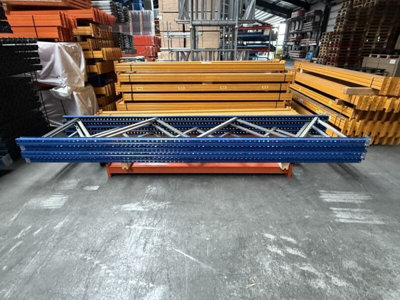 Palletstelling AR 400x100 / liggers 270 en 225 / lengte 8.05 mtr gebruikt