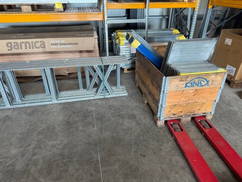 Set S1 verzinkte legbordstelling 250cm hoog - 60cm diep - 120cm en 90 cm lengte - Afbeelding 3