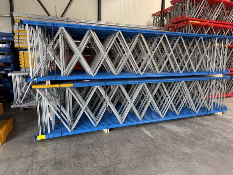 Palletstelling Esmena 550x110 diep / liggers 270 / lengte 39 mtr /  gebruikt - Afbeelding 5