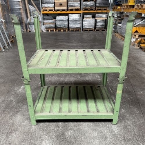 2x Stapelbak groen met vaste constructie 120x80x75, gebruikt