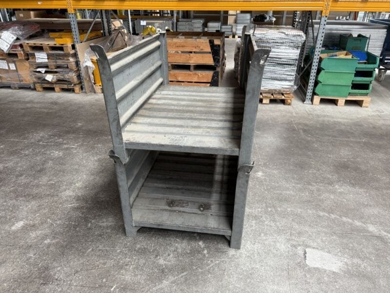 2x Stapelbak grijs met vaste constructie 120x80x67, gebruikt - Afbeelding 2