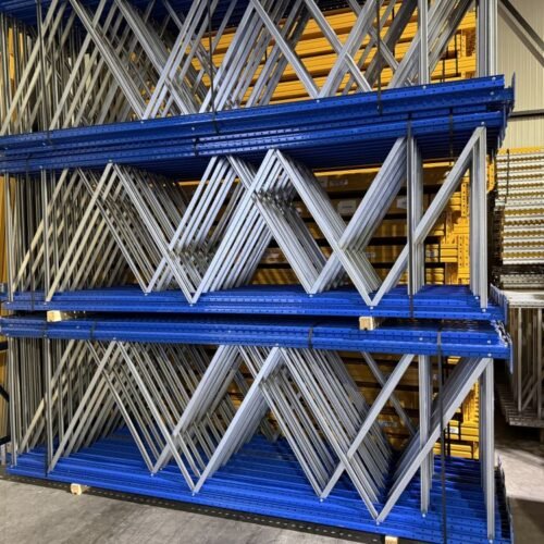 Palletstelling Esmena gebruikt 350 x 110 x 270 / 3 lagen liggers