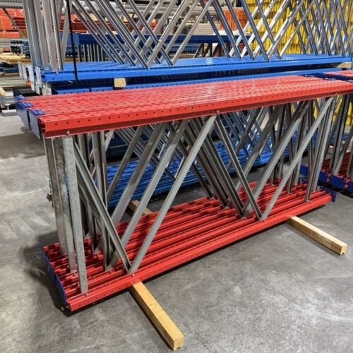 Palletstelling Esmena 250x110 diep / liggers 360 / lengte 18.60 mtr /  gebruikt