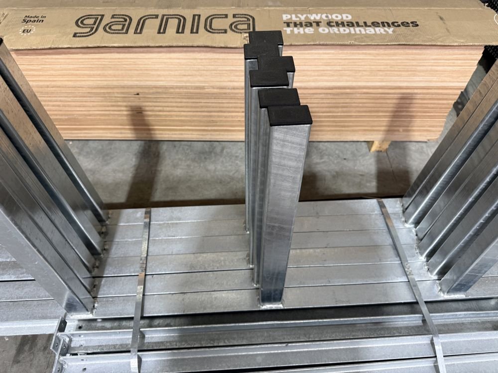 Enkelzijdige draagarmstelling 225 cm hoog IPE 100 - armen 60 cm - lengte 625 cm - verzinkt - Afbeelding 2